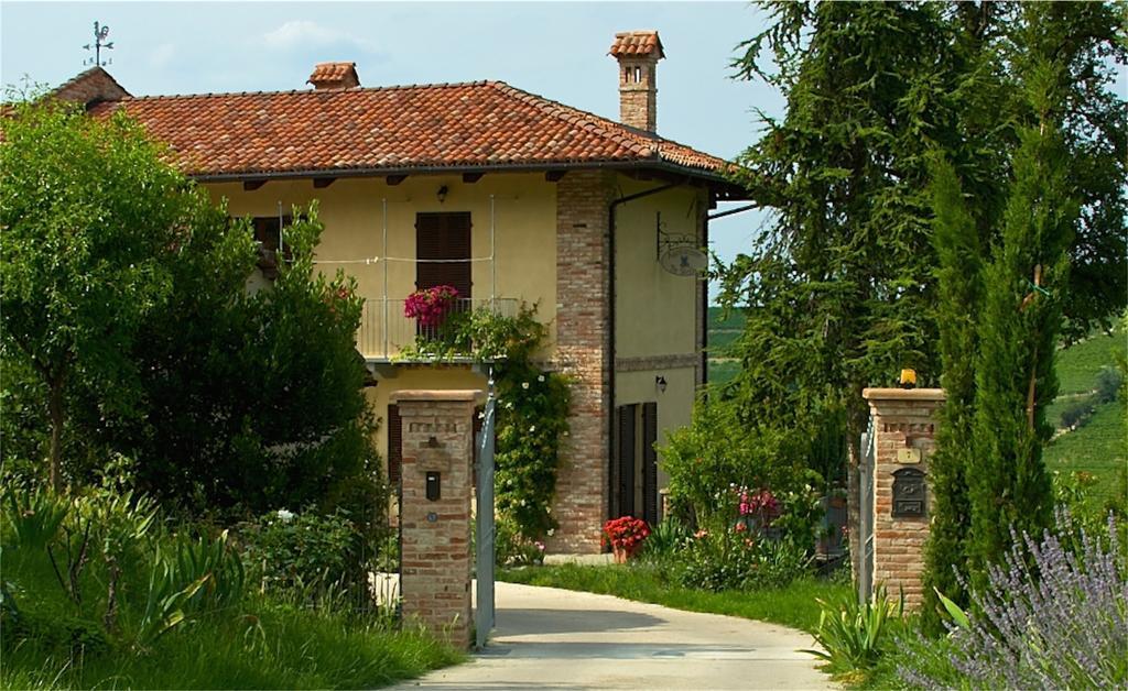 Agriturismo Tre Stelle Barbaresco Exteriér fotografie