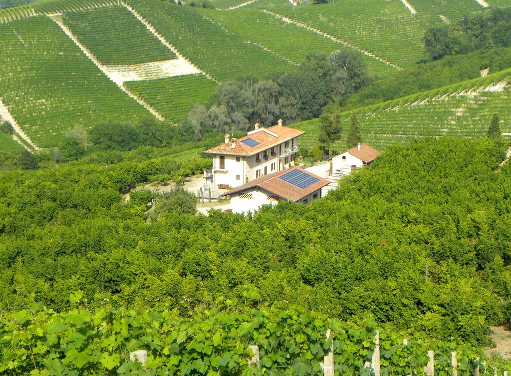 Agriturismo Tre Stelle Barbaresco Exteriér fotografie