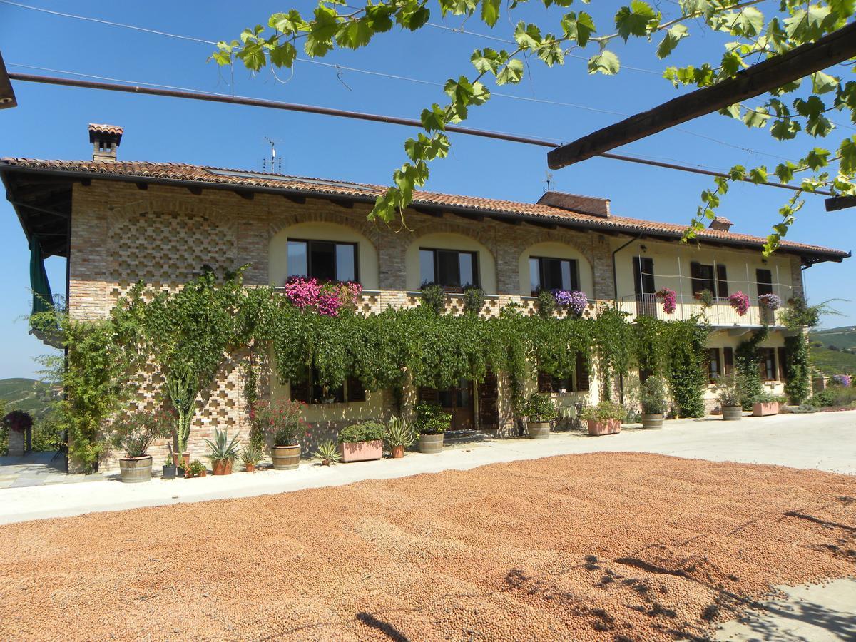 Agriturismo Tre Stelle Barbaresco Exteriér fotografie